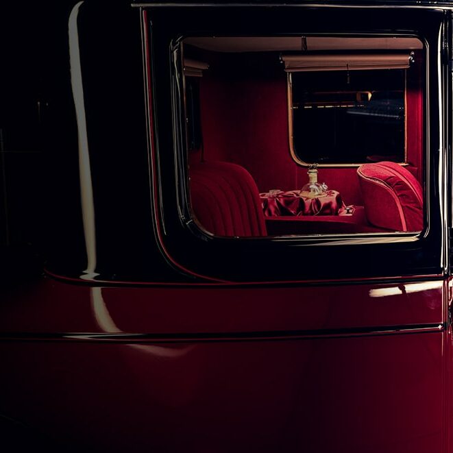 Charly's Garage - Restoration - Fullwidth Details