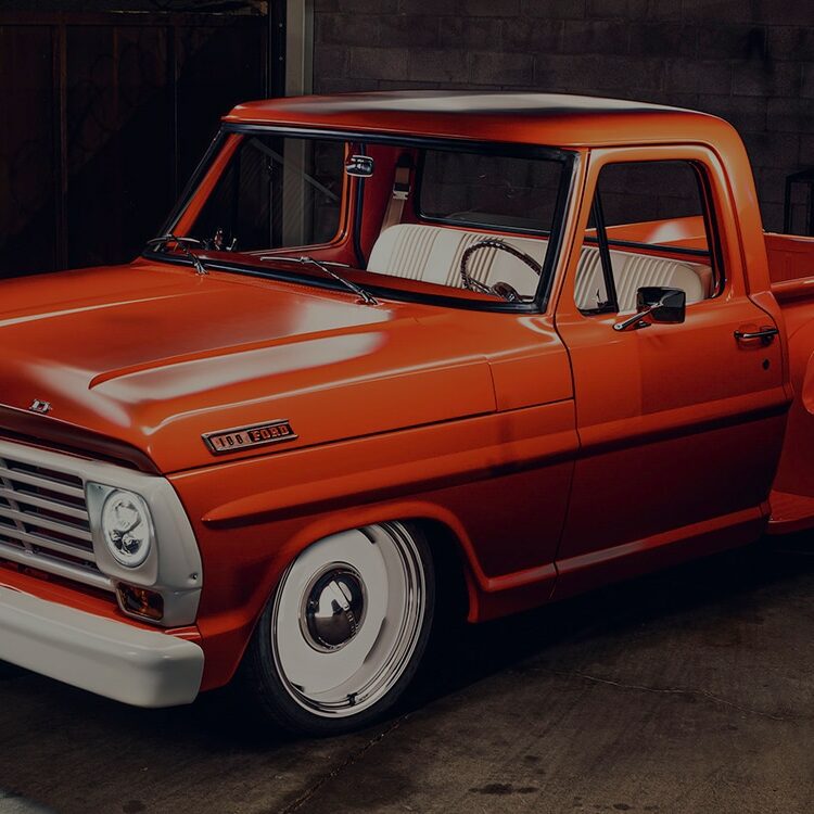 Charly's Garage - Slide Image 2