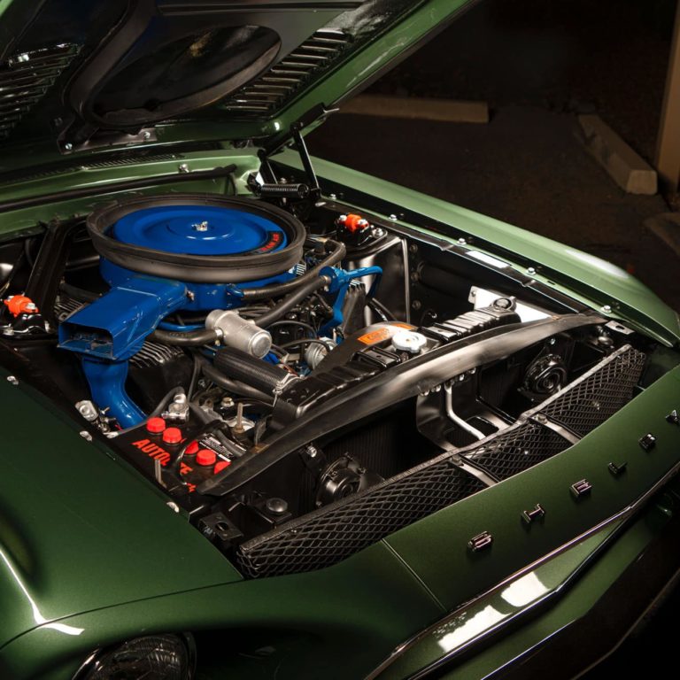 1968 Shelby Mustang GT500KR Engine-Bay