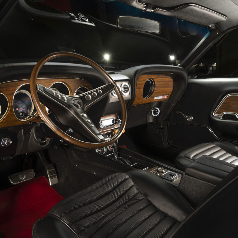 Interior gt500