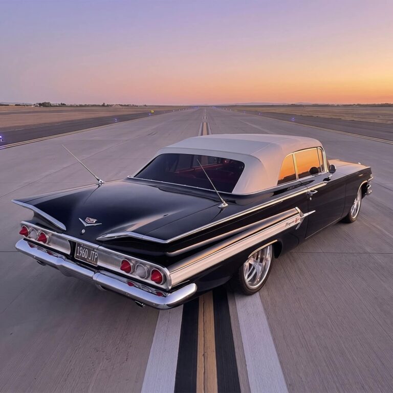 1960-Impala-Convertible rear view